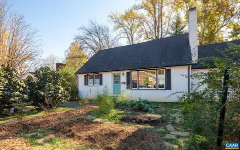 1512 Amherst St, Charlottesville, VA 22903