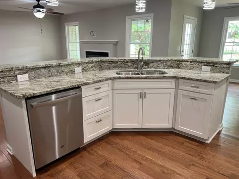 17 Meriwether Cir, Stuarts Draft, VA 24477 photo 25