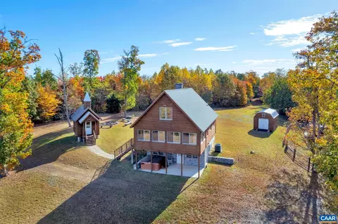 892 Hunting Lodge Rd, Wingina, VA 24599