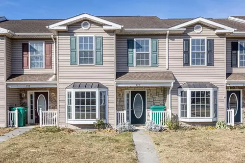 219 Aspen Ave, Grottoes, VA 24441