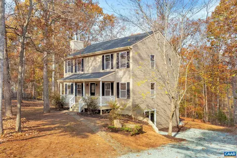 42 Marwood Dr, Palmyra, VA 22963