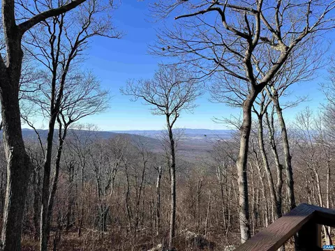 235 Ravens Roost Ln, Wintergreen Resort, VA 22967