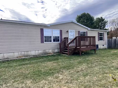 4784 E Side Hwy, Grottoes, VA 24441