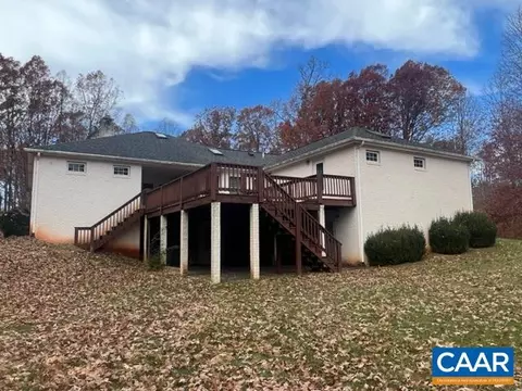 168 Hall Rd, Buckingham, VA 23921 photo 3