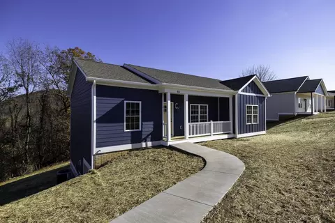 85 Spring Ridge Ln, Fairfield, VA 24435 photo 2