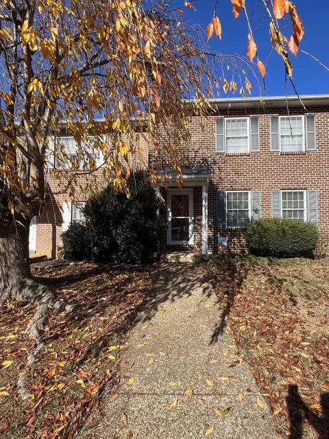 307 Emerald Dr, Harrisonburg, VA 22801