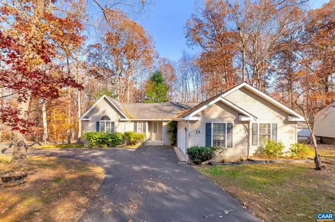 11 Hardwood Rd, Palmyra, VA 22963
