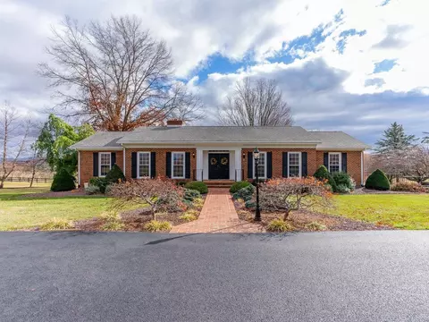4433 Springhill Rd, Mount Solon, VA 22843