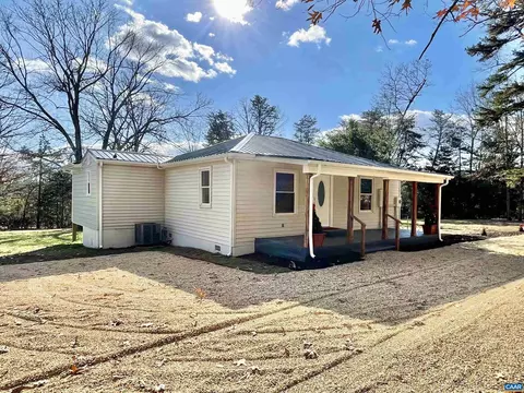 623 Huckstep Branch Ln, Keswick, VA 22947