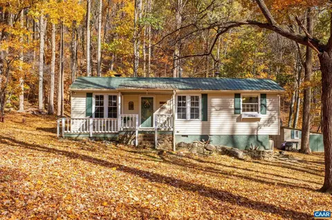 2224 Spruce Creek Ln, Nellysford, VA 22958