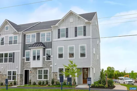 2025 Calico Ct, Charlottesville, VA 22911