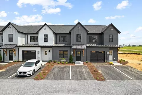18 Prairie Ct, Bridgewater, VA 22812