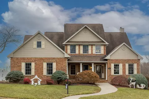 2825 Nutmeg Ct, Harrisonburg, VA 22801