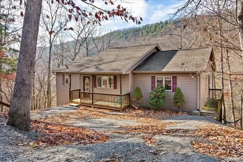 251 Casper Ct, Mcgaheysville, VA 22840
