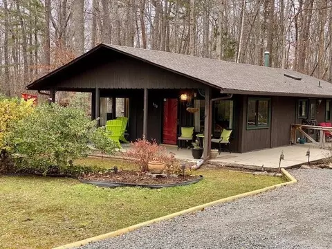 170 Poplar Dr, Louisa, VA 23093