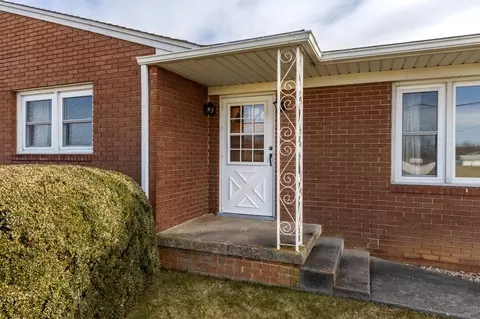 5294 Lee Jackson Hwy, Greenville, VA 24440