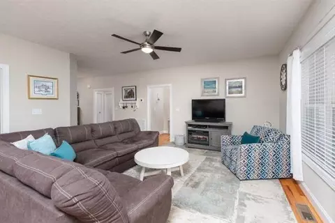 13 Marble Dr, Stuarts Draft, VA 24477 photo 17