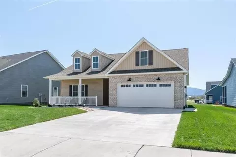 13 Marble Dr, Stuarts Draft, VA 24477 photo 3