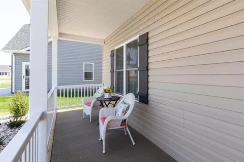 13 Marble Dr, Stuarts Draft, VA 24477 photo 9