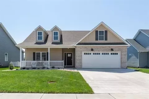 13 Marble Dr, Stuarts Draft, VA 24477