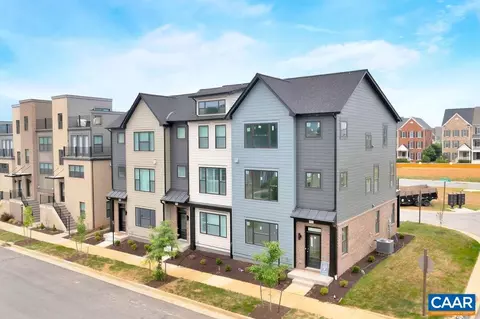 942 Orion Ln, Crozet, VA 22932