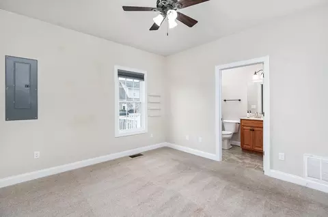 19 Gemstone Dr, Stuarts Draft, VA 24477 photo 25