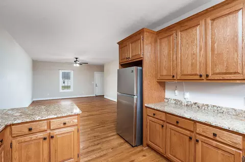 19 Gemstone Dr, Stuarts Draft, VA 24477 photo 11