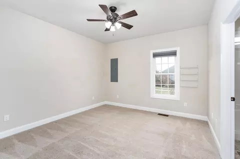 19 Gemstone Dr, Stuarts Draft, VA 24477 photo 21