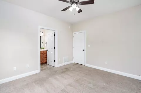 19 Gemstone Dr, Stuarts Draft, VA 24477 photo 26