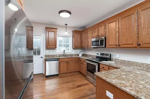 19 Gemstone Dr, Stuarts Draft, VA 24477 photo 3