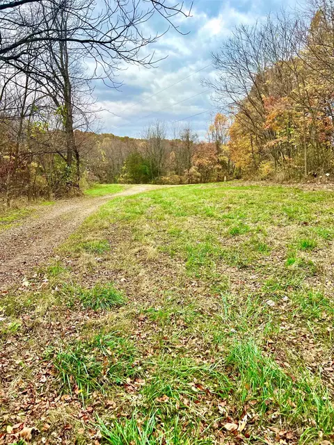 7 Milstead Ln, Mount Solon, VA 22843