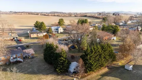 319 Wayne Ave, Stuarts Draft, VA 24477 photo 69