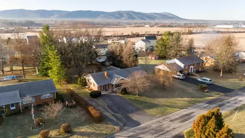 319 Wayne Ave, Stuarts Draft, VA 24477 photo 67