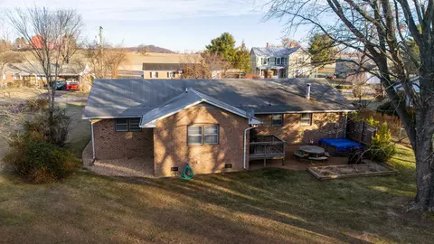 319 Wayne Ave, Stuarts Draft, VA 24477 photo 58