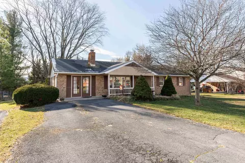 319 Wayne Ave, Stuarts Draft, VA 24477 photo 60