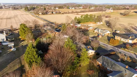319 Wayne Ave, Stuarts Draft, VA 24477 photo 72