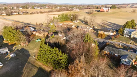 319 Wayne Ave, Stuarts Draft, VA 24477 photo 75