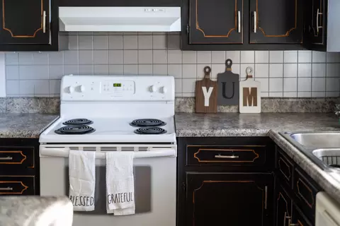 319 Wayne Ave, Stuarts Draft, VA 24477 photo 13
