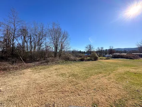 67 Dedricks Ln, Stuarts Draft, VA 24477 photo 9