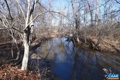 5 Plank Road #5, Dillwyn, VA 23936
