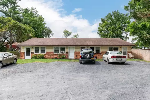 301 Florence Ave, Waynesboro, VA 22980