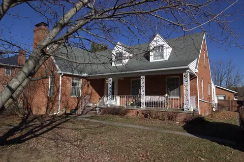 3593 Churchville Ave, Churchville, VA 24421