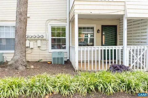 480 Burgoyne Rd #4, Charlottesville, VA 22901