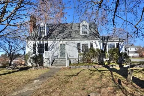 2001 Mt Vernon St, Waynesboro, VA 22980