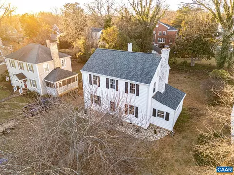 1515 Arrow St, Lynchburg, VA 24503