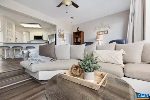 3 Ivy Glen Ln, Wintergreen, VA 22967