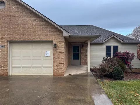 1921 Ty Way Xing, Harrisonburg, VA 22802
