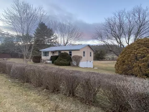 360 Madison St, Craigsville, VA 24430