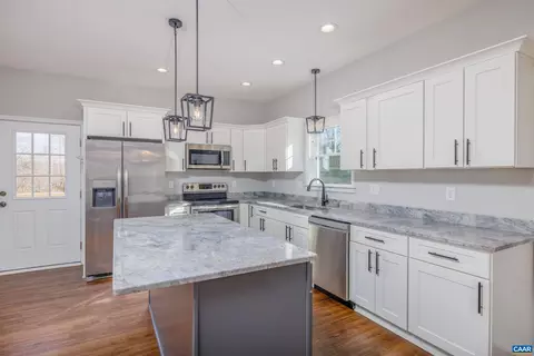 190 James Dr, Ruckersville, VA 22968
