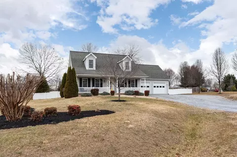 38 Marwood Ln, Waynesboro, VA 22980
